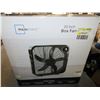 Image 1 : 20 inch Box Fan / 3 speed settings