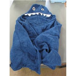 Kids blue Hooded shark towel