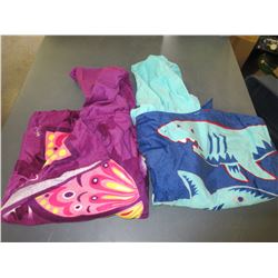 2 Kids Hooded Towels / one blue / one burgundy - this one has a 1 inch hole