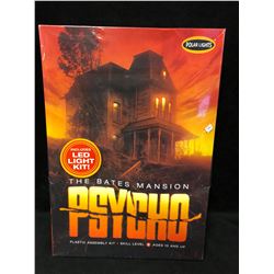 THE BATES MANSION PSYCHO PLASTIC ASSEMBLY KIT NIB