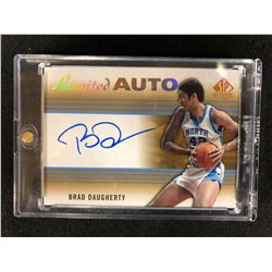 2014-15 SP Authentic Limited 7 Brad Daugherty North Carolina Tar Heels Auto Card