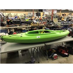 FUTURE BEACH ADVENTURE 102 KAYAK