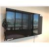 Image 1 : SAMSUNG 37" TELEVISION WITH WALL MOUNT