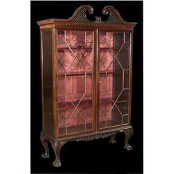 Chippendale-style Mahogany Bookcase Cabinet