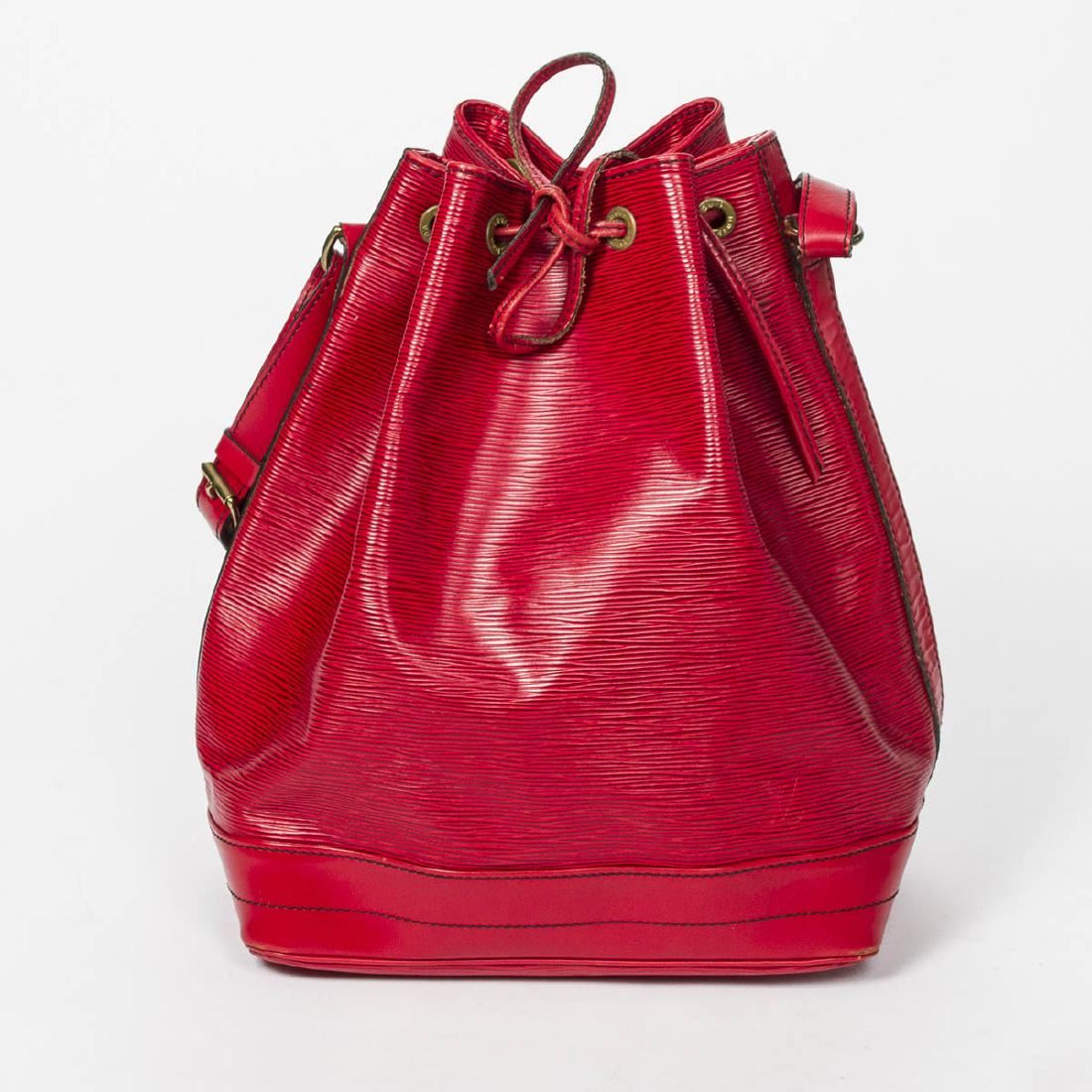 Louis Vuitton Noe Black Stitching Gm