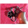 Image 17 : SMITH WESSON MODEL 10