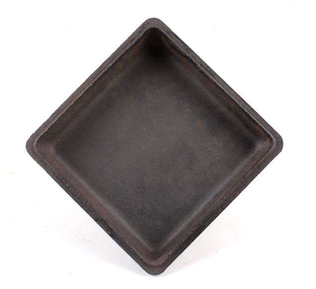 Griswold Number 768 Deep Square Skillet with Lid