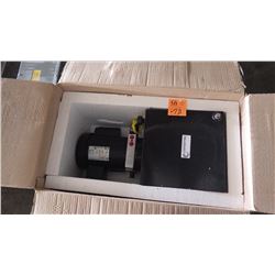 PALLET W/CONCENTRIC NEW HYDRAULIC POWER PACK 110 - 220 V - 1HP