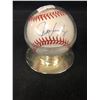 Image 1 : AUTOGRAPHED BASEBALL WITH CASE