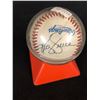 Image 2 : KELLY GRUBER AUTOGRAPHED BASEBALL W CASE