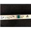 Image 4 : VANCOUVER CANUCKS TEAM SIGNED HOCKEY STICK (WILLIE MITCHELL, DANIEL & HENRIK SEDIN & MORE)