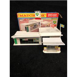 VINTAGE 1960'S MATCHBOX SERVICE STATION (MIB)