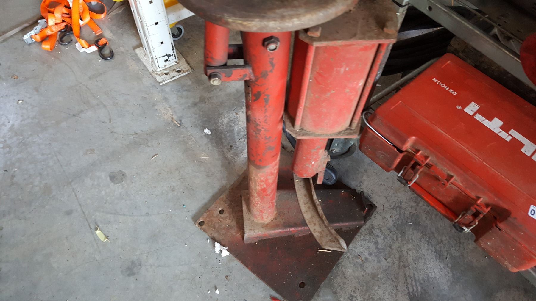 Old Tire Changer Stock Photo - Download Image Now - Auto Repair Shop ... Old tire changer machine