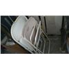 Image 1 : 3 FOLDING CHAIRS