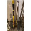 Image 1 : SLEDGE AND BREAKER BAR