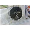 Image 2 : SIGNED ROB NIEDERMEIER PUCK