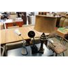 Image 1 : TABLE LAMP AND 2 DESK LAMPS
