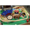 Image 2 : BRIO TRAIN PLAY TABLE
