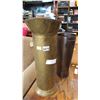 Image 1 : 2 BRASS CONTAINERS