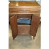 Image 3 : WULNUT CUPBOARD