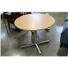Image 2 : ROUND DINING TABLE