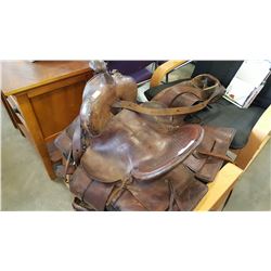 LEATHER GREAT WEST SADDELRY SADDLE