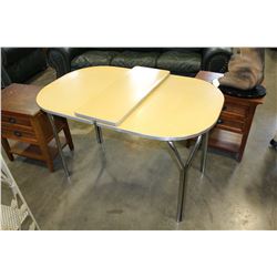 RETRO DINING TABLE W/ LEAF