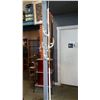 Image 1 : RETRO POLE LAMP WITH CRYSTALS