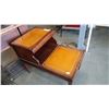 Image 3 : VINTAGE STEP ENDTABLE WITH LEATHER INSERT TOP