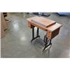 Image 4 : WOOD CASED SINGLE TREADLE BASE SEWING MACHINE