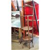 Image 3 : 3 TIER PLANT STAND