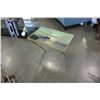Image 3 : VINTAGE TV TRAY SET ON ROLLING STAND