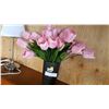 Image 2 : TABLE LAMP AND ARTIFICIAL FLOWERS