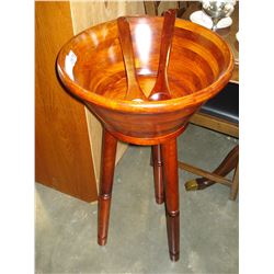 WOODEN SALAD BOWL ON STAND WITH UTENSILS