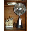 Image 2 : DISCO BALL ON ROTATING STAND AND OWL LAMP