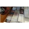 Image 2 : BOX OF SPORTS CARDS