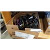 Image 1 : BOX OF SUNGLASSES