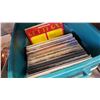 Image 2 : TOTE OF RECORDS