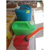 Image 1 : 2 Water Cans & Jerry Cans
