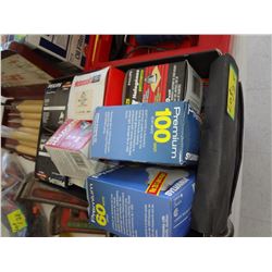 Box of Assorted Light Bulbs