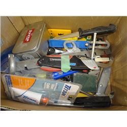 Box of Assorted Knives/Cutters