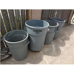 Lot of Brute Waste Cans
