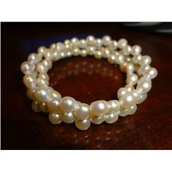 Adjustable size Fresh Water Pearl Braclet