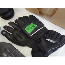 Joe Rocket Riding Gloves