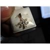 Image 1 : 10kt Gold Flower Pendant
