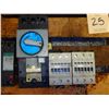 Image 3 : Lot of Misc Electrical Units