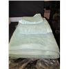 Image 1 : Set of New Bathroom Towels /  Bath Towel - Med Towel & Facecloth