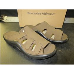 New Mens Hammacher Schlemmer casual slip-on size 12
