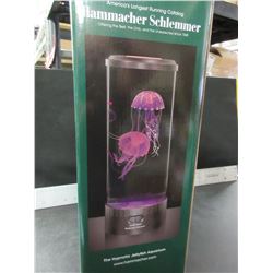 Jellyfish Aquarium with LED Lighting and air pump/bubbles / totally cool