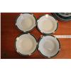 Image 3 : Lot of Matching Dishes